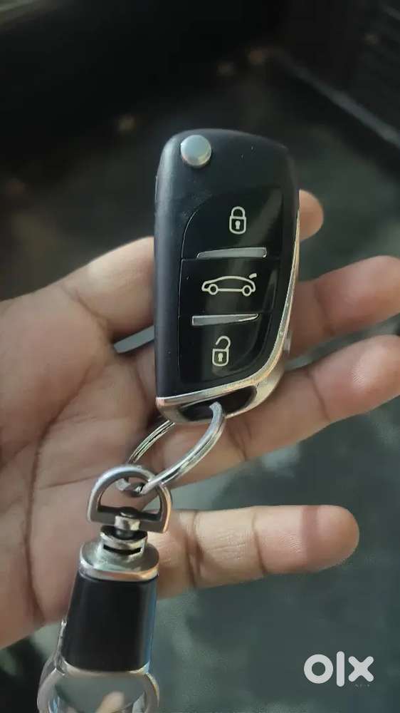 Alto 800 Lxi Urgent Sale 2 Car Parking Problam H Contact Number