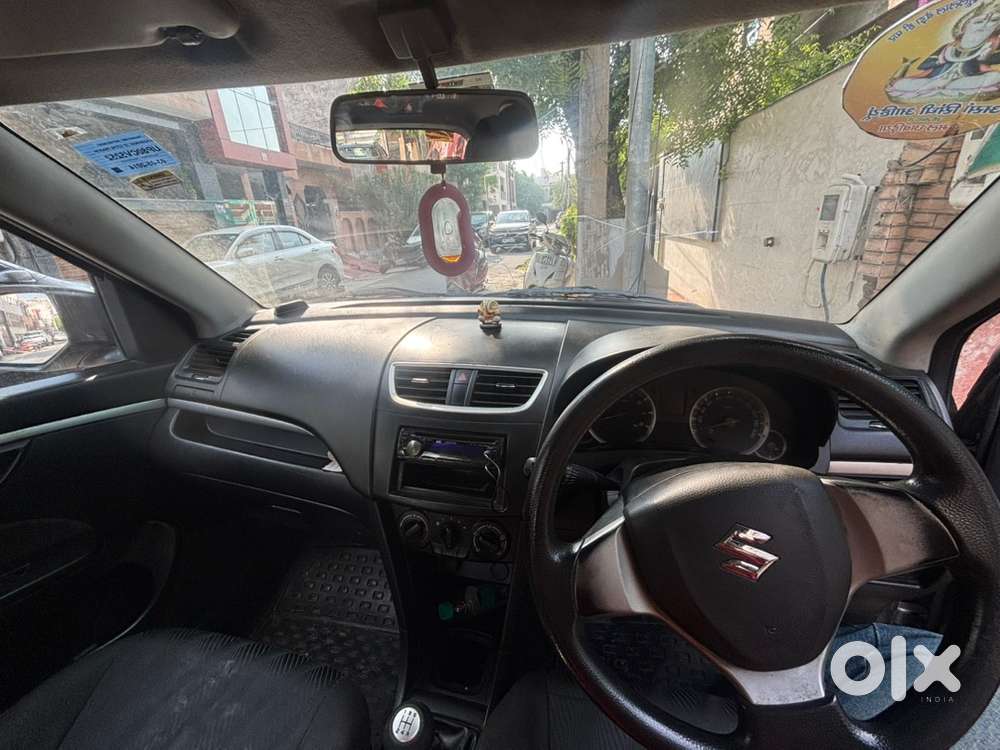 Maruti Suzuki Swift Petrol 2014