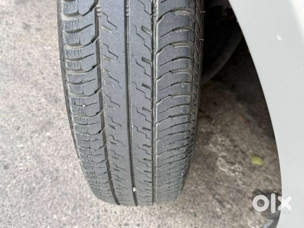 Maruti Suzuki Swift Dzire 1.3 Vxi, 2014, Petrol