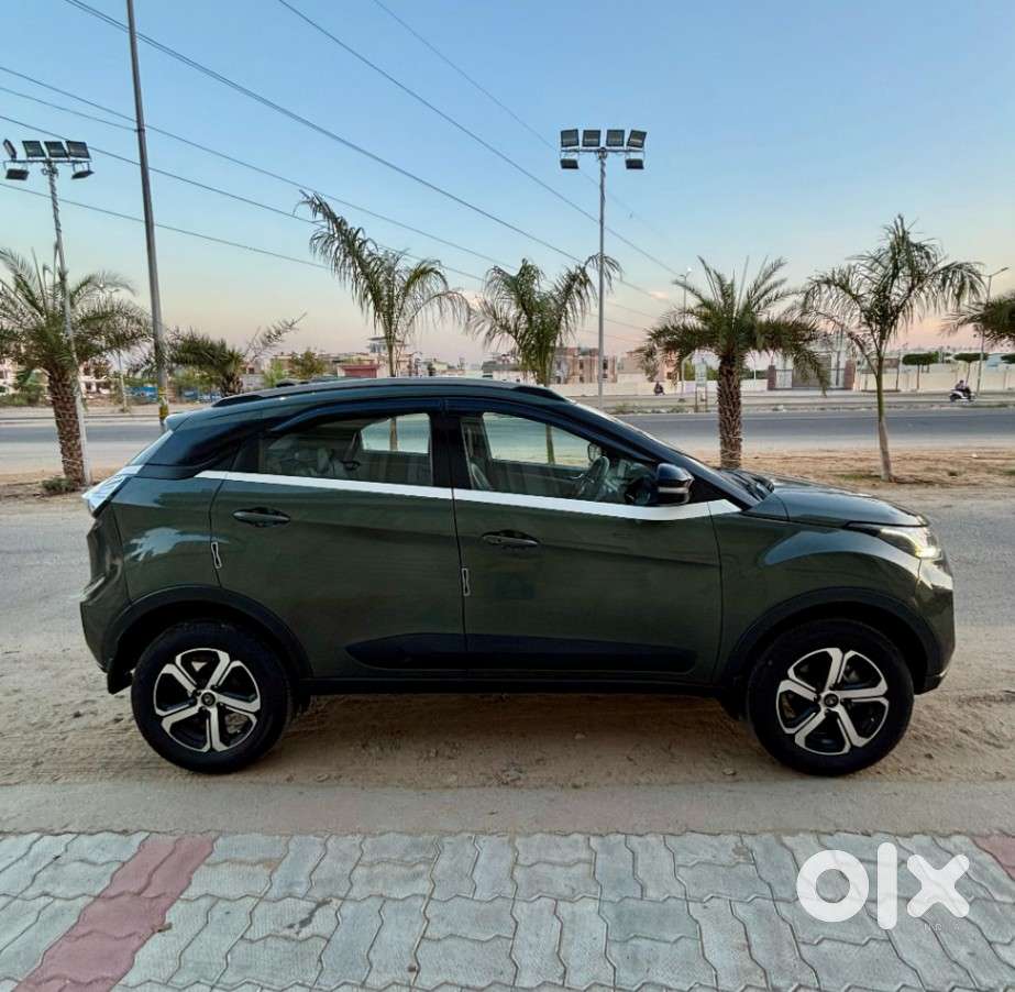 Tata Nexon 1.2 Revotron Xz Plus Dual Tone, 2022, Petrol