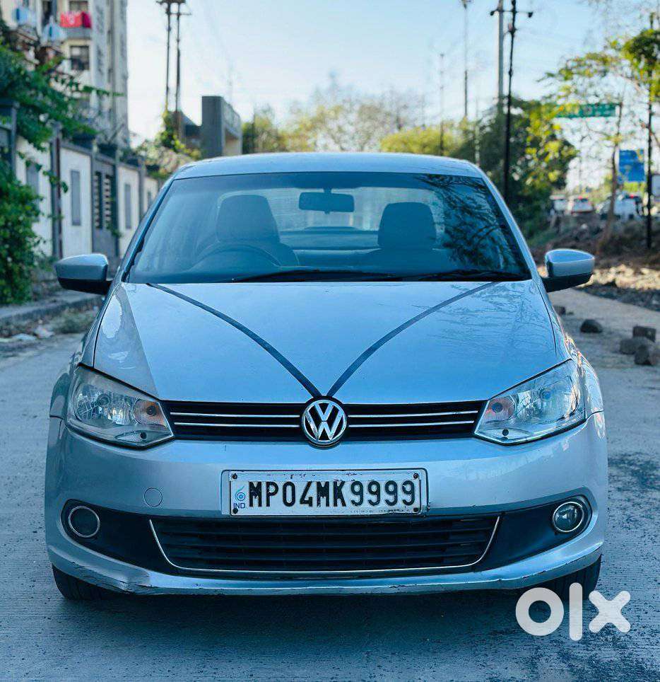 Volkswagen Vento 1.2 Highline Plus At 16 Alloy, 2011, Petrol