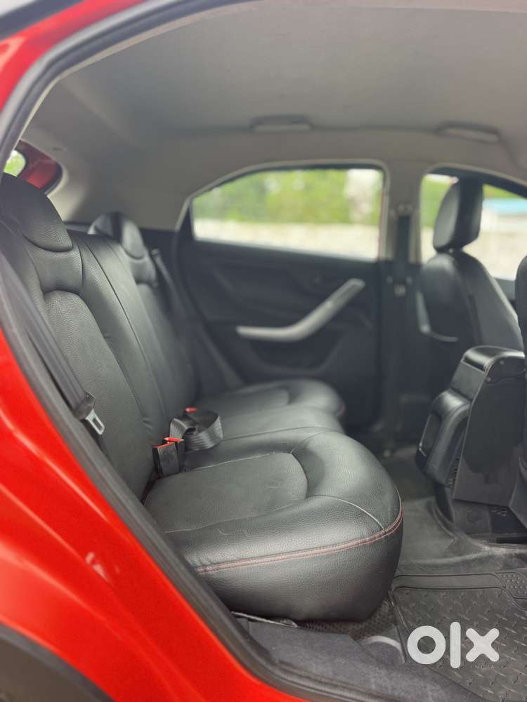 Tata Nexon 1.2 Revotron Xma Amt, 2021, Petrol