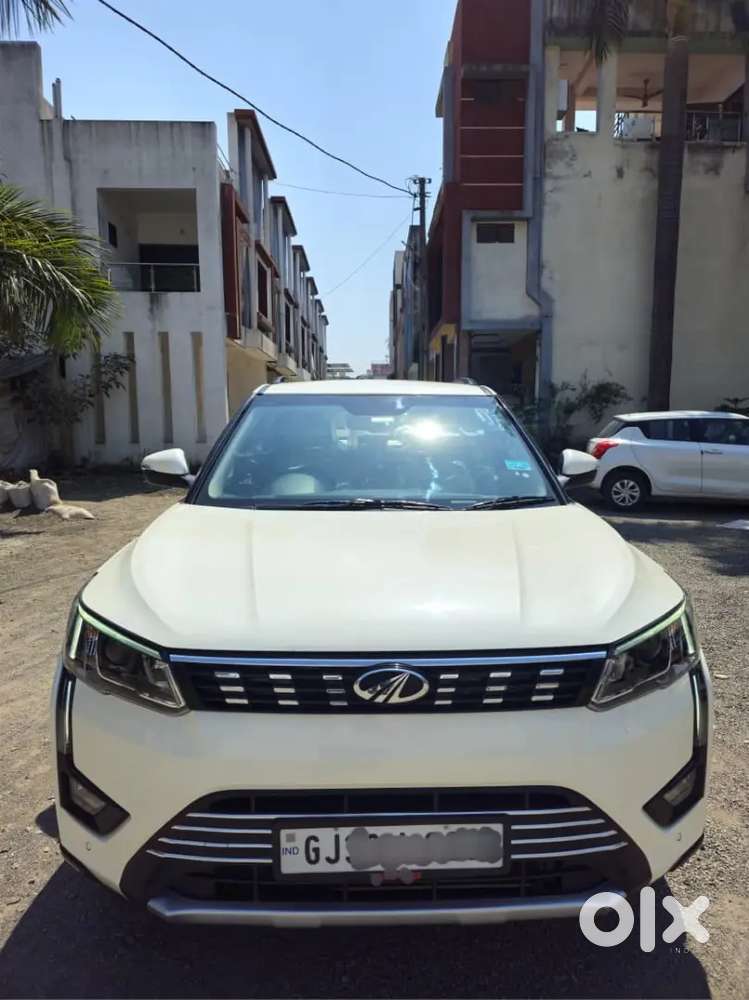 Mahindra Xuv 300 W8 (o) Petrol Manual In Prestine Condition