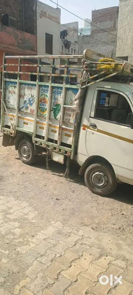 Mahindra Supro Mini Truck