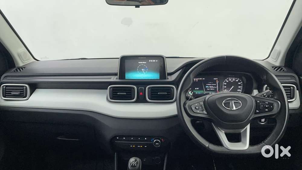 Tata Punch 1.2 Revotron Creative Dual Tone, 2023, Petrol