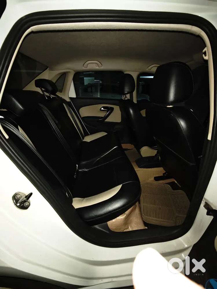 Volkswagen Ameo 2016 Petrol | Full Insurance Cover | Led Lights