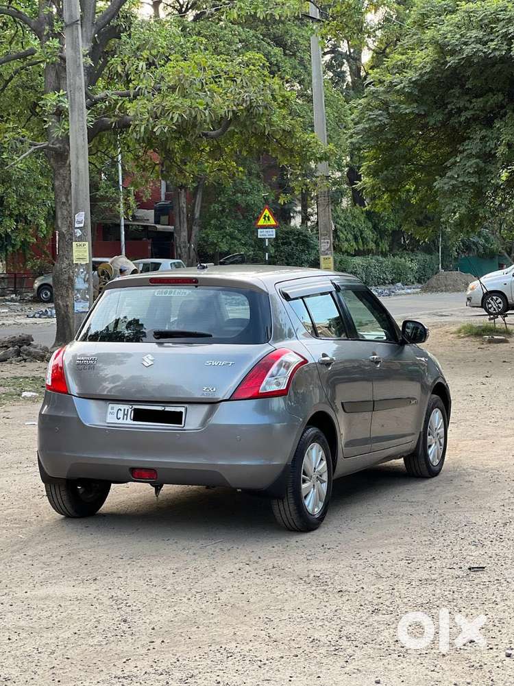 Maruti Suzuki Swift 2018 Zxi Plus, 2015, Petrol