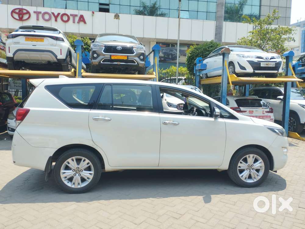 Toyota Innova Crysta 2.4 Zx Mt, 2016, Diesel