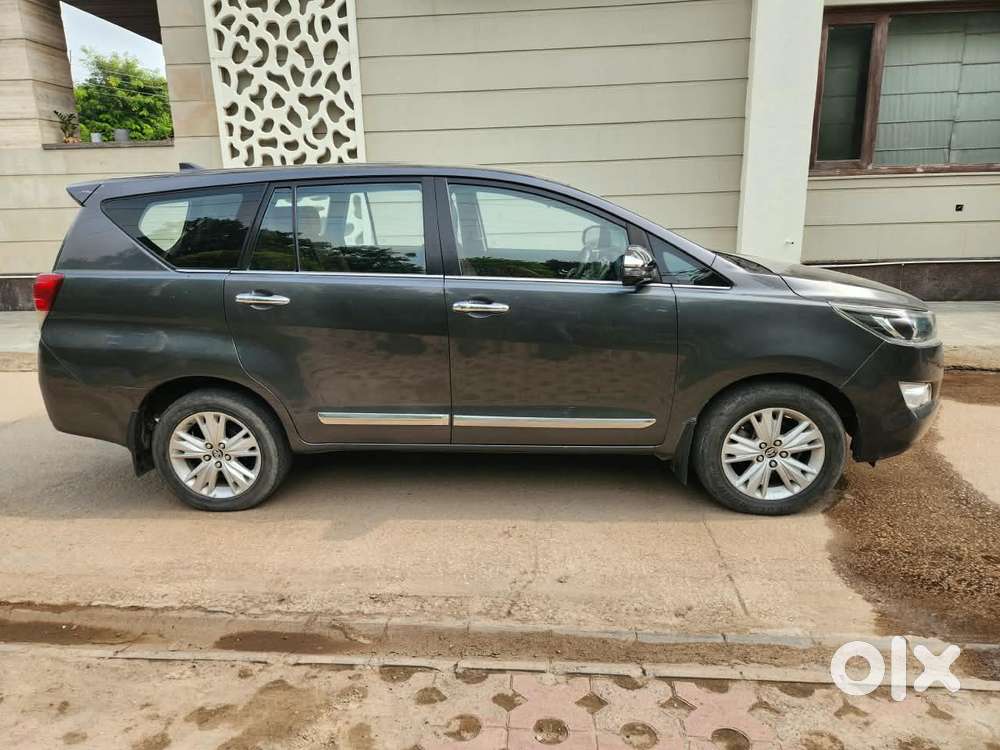 Toyota Innova Crysta 2.8 Z, 2018, Diesel