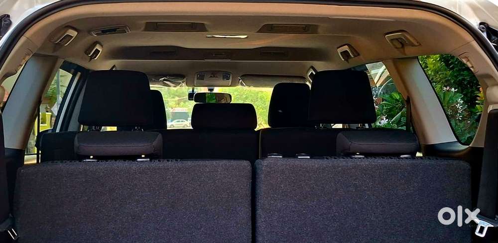 Toyota Innova Crysta 2.4 Gx Limited Edition 8 Str, 2024, Diesel