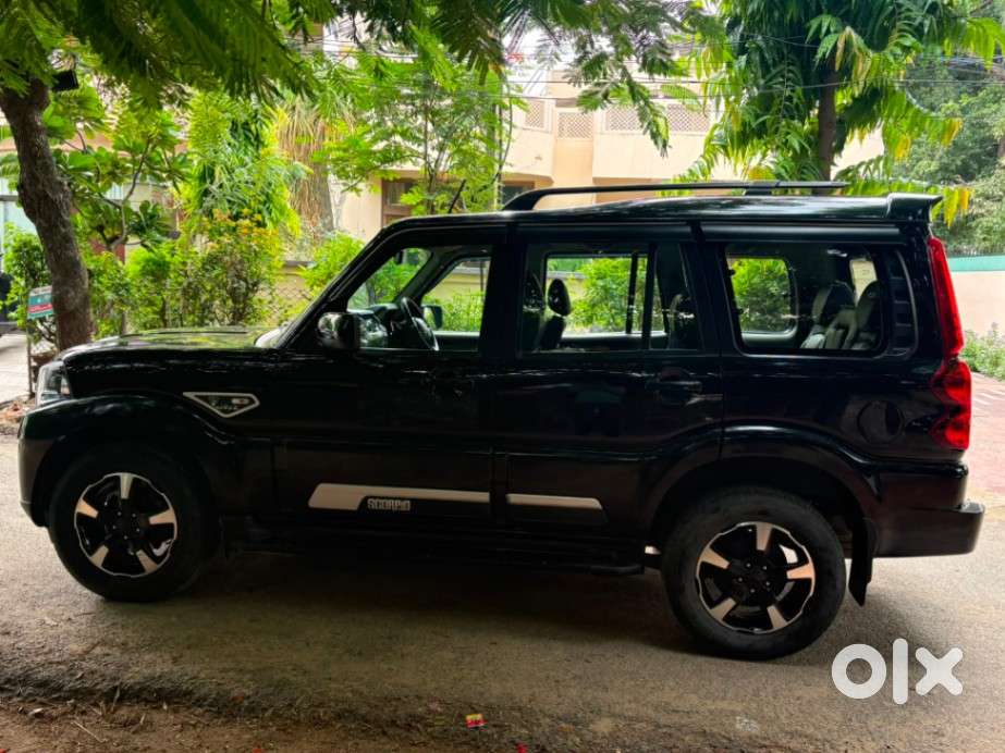 Mahindra Scorpio Classic 2.2 S 11 Mt 7 Str, 2024, Diesel