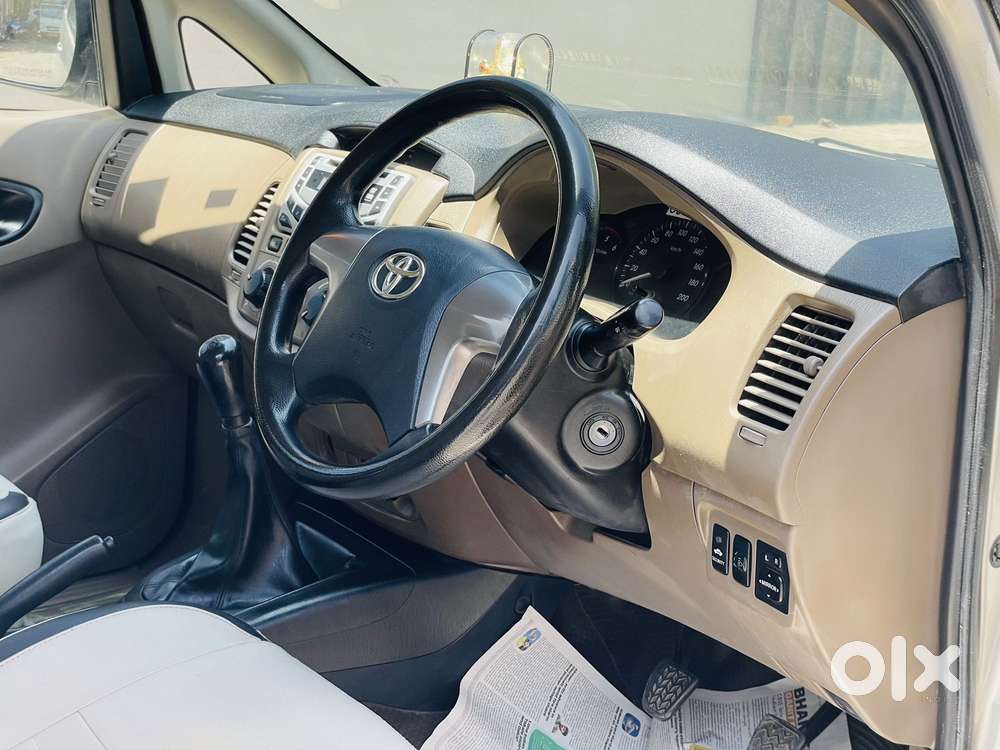 Toyota Innova 2.5 G (diesel) 7 Seater, 2015, Diesel