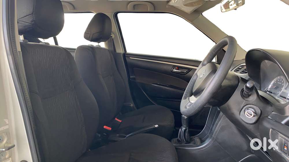 Maruti Suzuki Swift Vxi, 2016, Petrol
