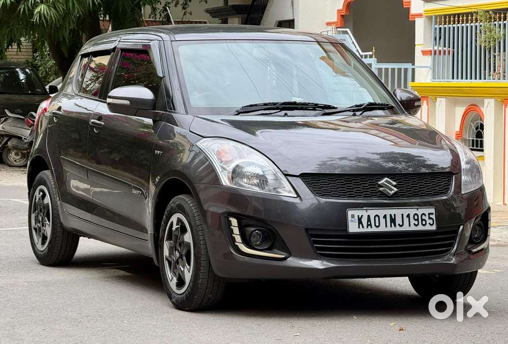 Maruti Suzuki Swift Vxi With Abs, 2017, Petrol