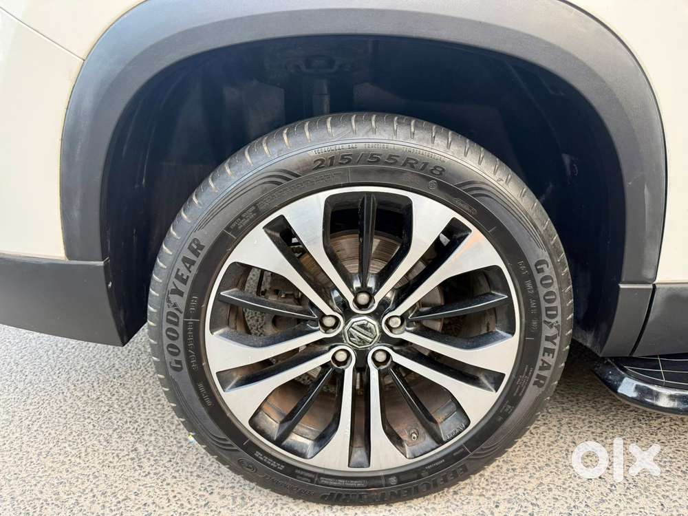 Mg Hector Plus Sharp Hybrid Petrol, 2022, Petrol