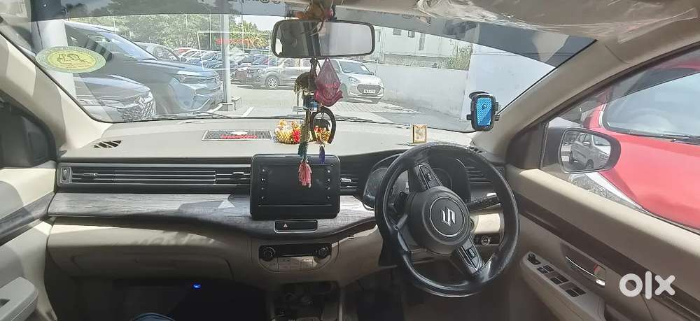 Maruti Suzuki Ertiga Zxi 2022 Plus