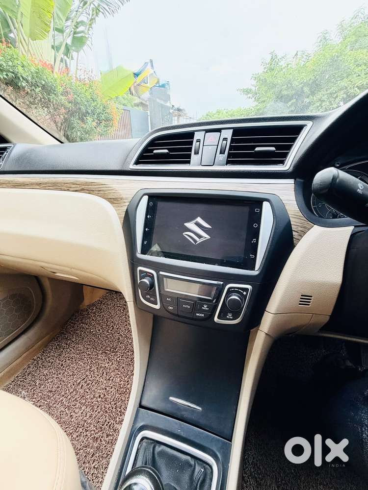 Maruti Suzuki Ciaz 1.3 Alpha Shvs Mt, 2021, Petrol