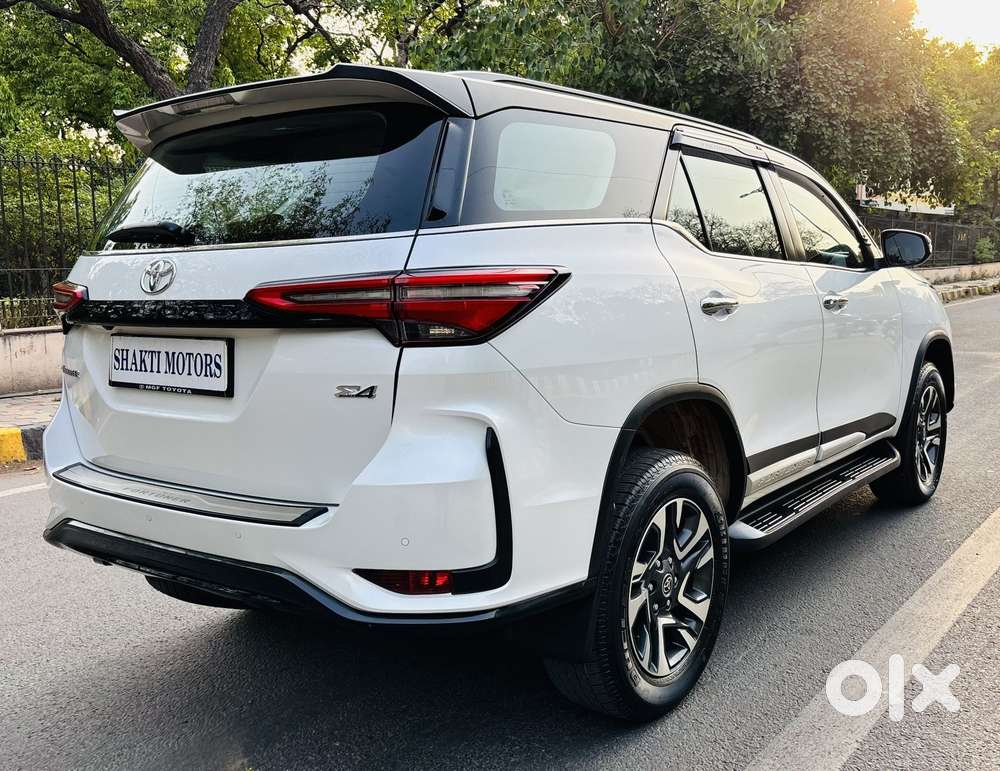 Toyota Fortuner Legender 4x4 At 2.8, 2024, Diesel