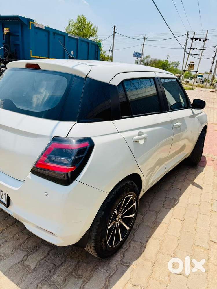 Maruti Suzuki Swift 2024 Petrol 46000 Km Driven