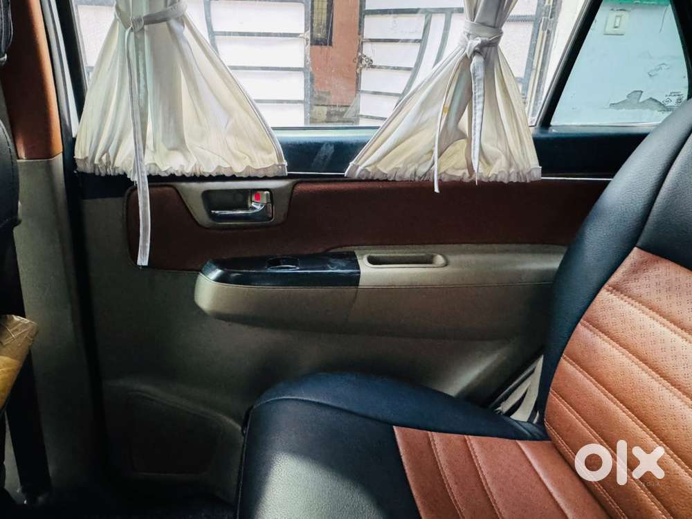 Toyota Fortuner 2014 डीज़ल Well Maintained