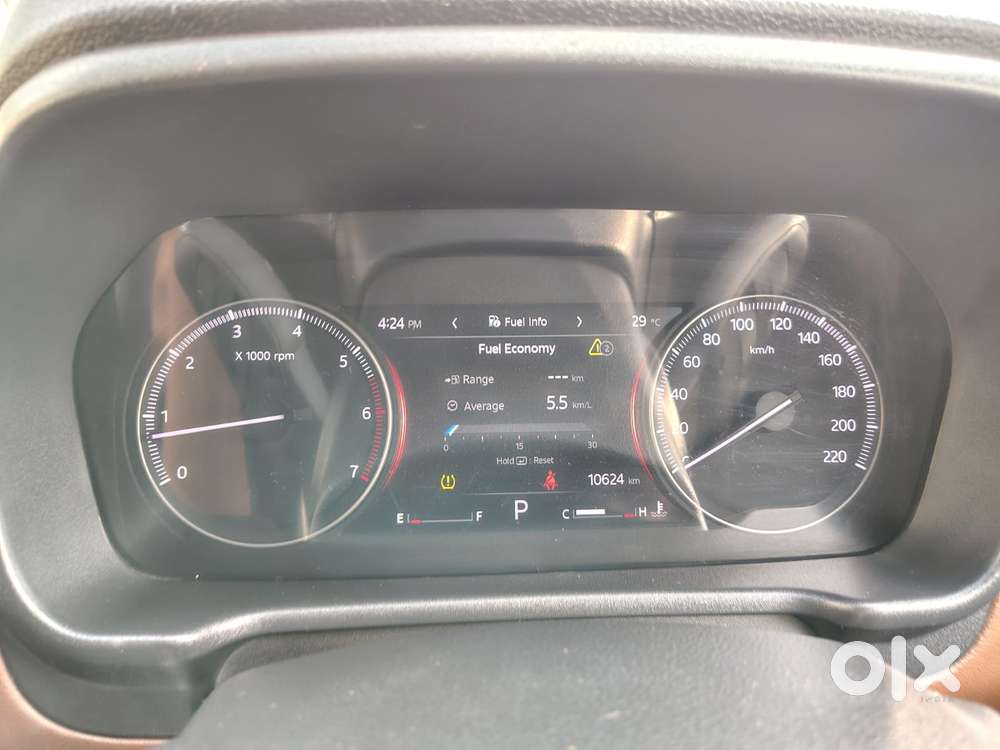 Mahindra Scorpio N Z4 Petrol At 7 Str, 2022, Petrol