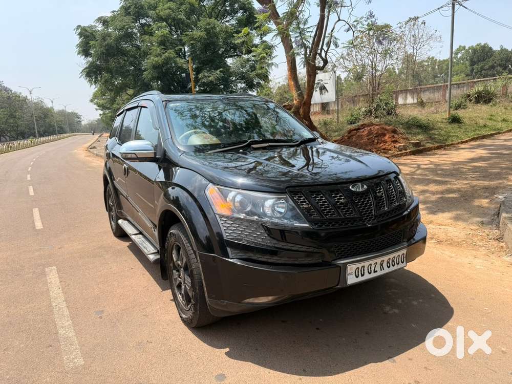 Mahindra Xuv500 Diesel 2014    Geunuine Running And Car Is In Mint Con