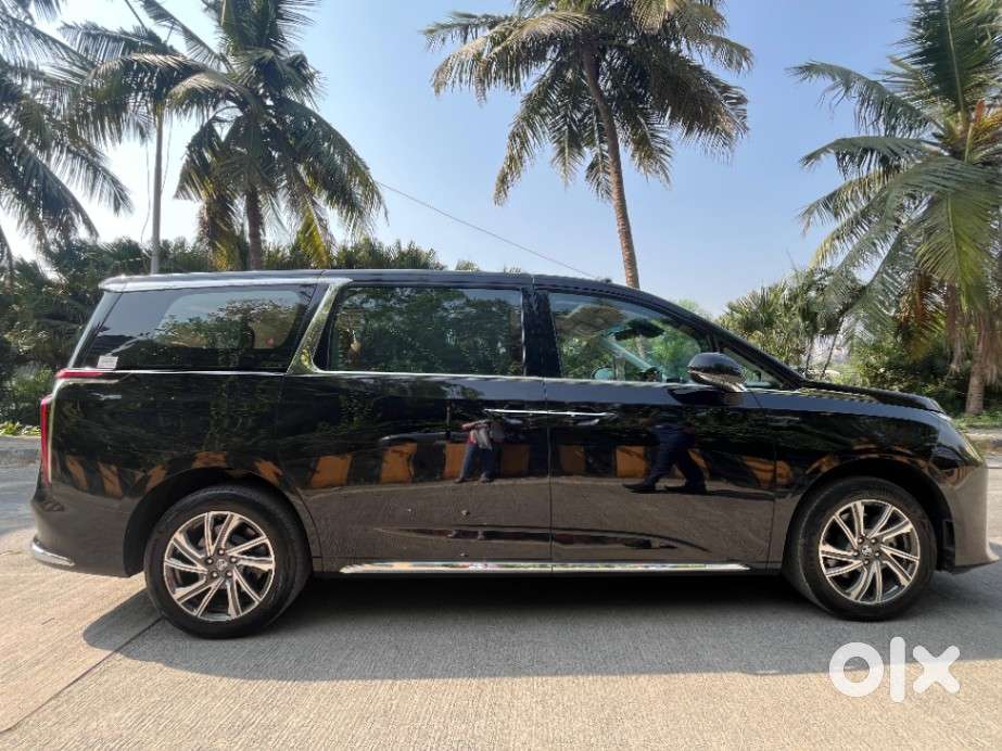 Mg M9 Presidential Limo, 2026, Electric