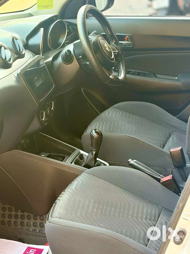 Maruti Suzuki Swift Vxi + Manual, 2023, Petrol