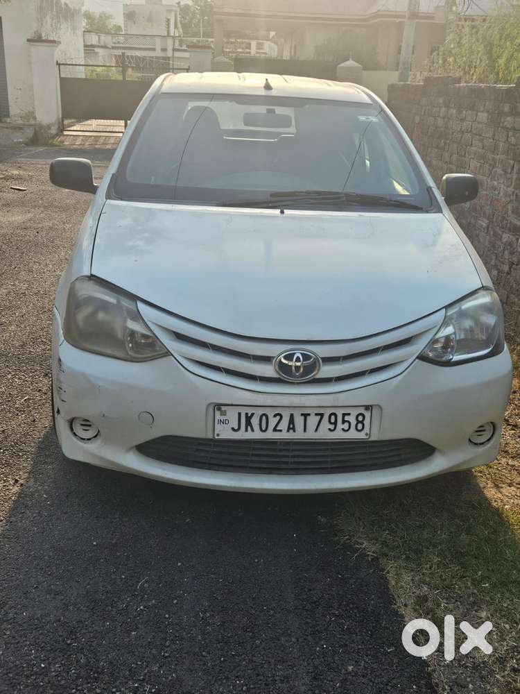 Toyota Etios Liva 2011