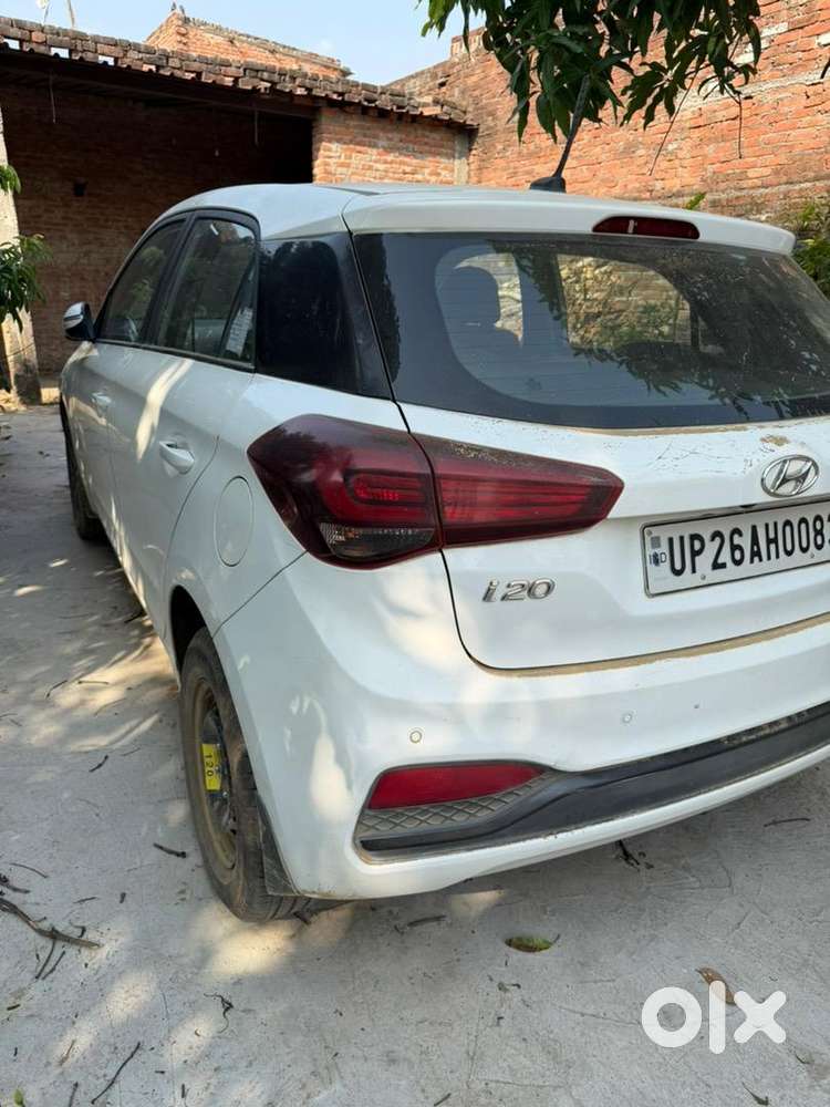 Hyundai I20 2020 Petrol 510000 Km Driven