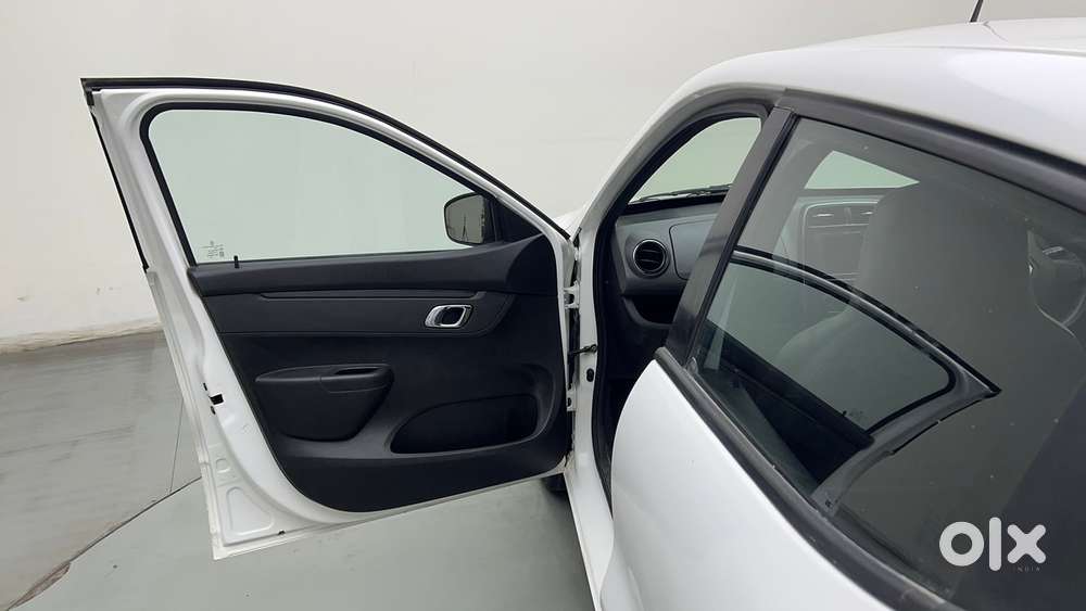 Renault Kwid 2019-ongoing 1.0 Rxt (o), 2019, Petrol