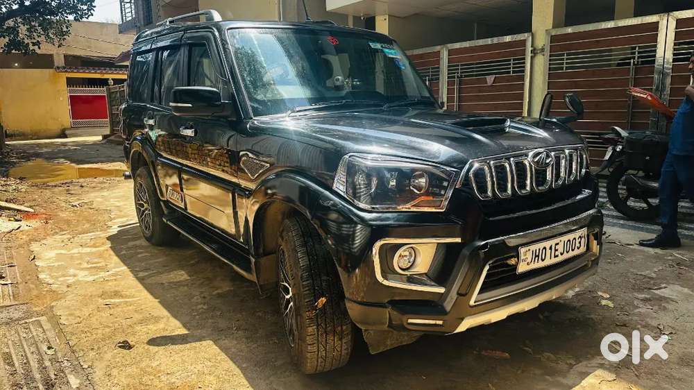 Mahindra Scorpio 2021 Diesel Well Maintained