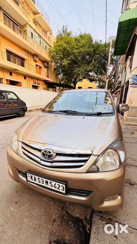 Toyota Innova 2007 Well Maintained