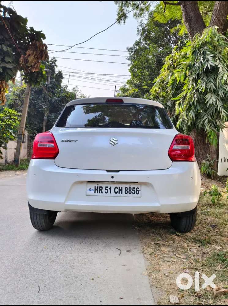 Maruti Suzuki Swift 2022 Petrol New Ac One Month Before