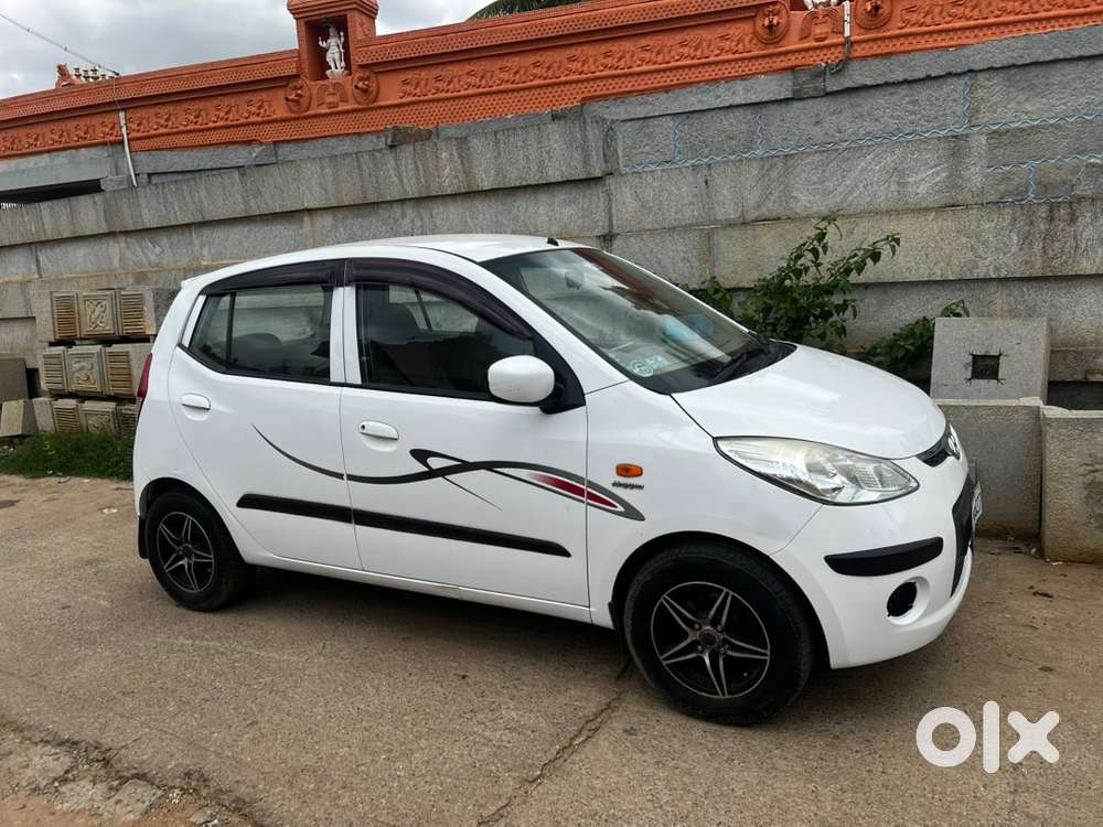 Hyundai I10 Magna Automatic 2010