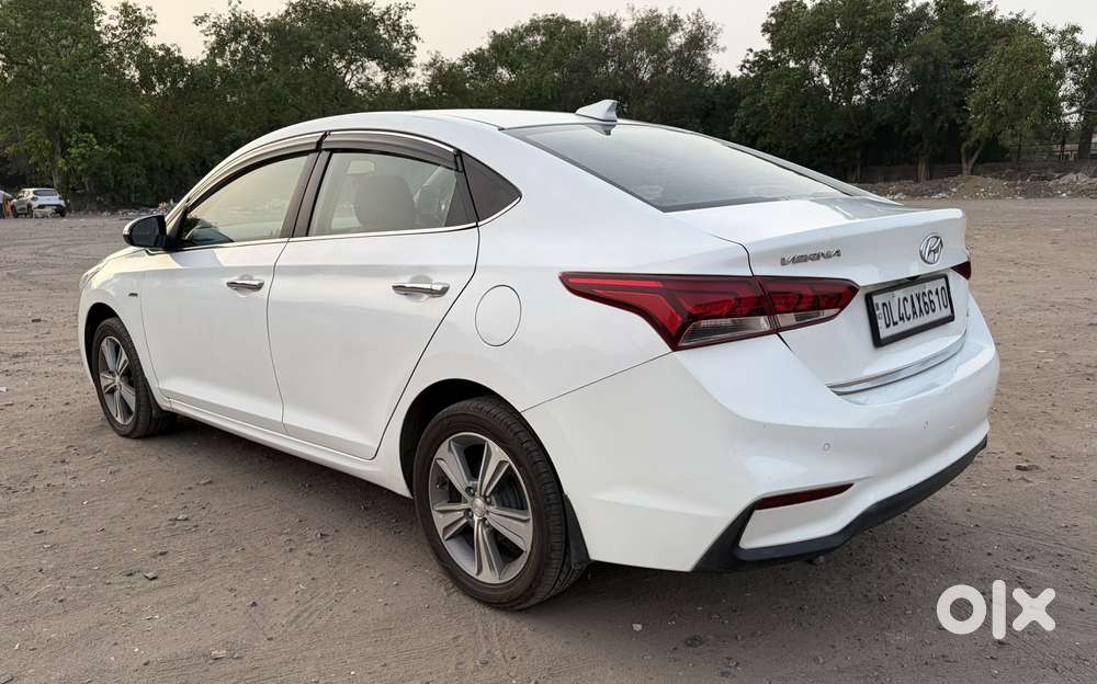 Hyundai Verna [2015-2017] Fluidic 4s 1.6 Vtvt Sx (o), 2017, Petrol