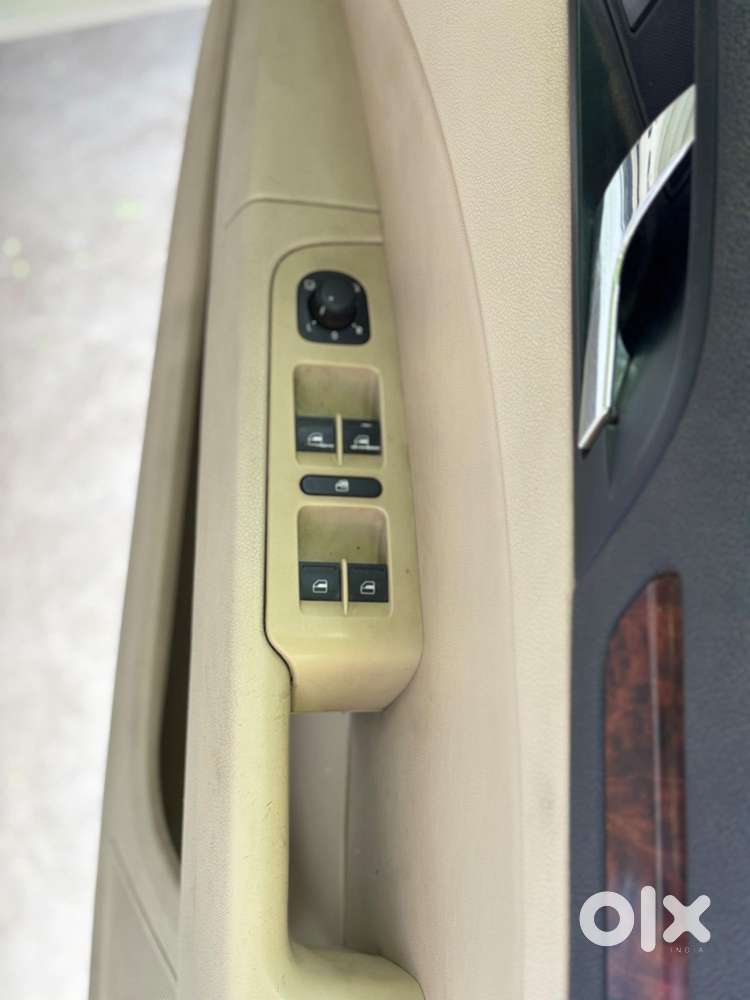 Skoda Superb 2008-2013 Elegance 1.8 Tsi At, 2012, Petrol