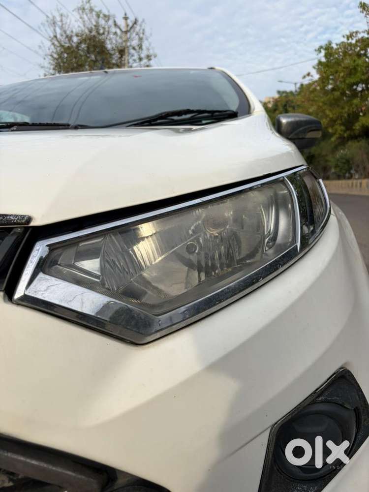 Ford Ecosport 2015 Petrol 48000 Km Driven Single Owner