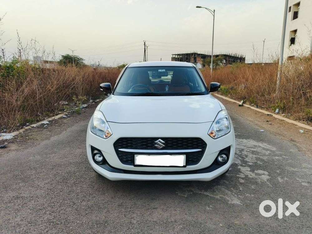 Maruti Suzuki Swift Vxi Optional, 2023, Petrol