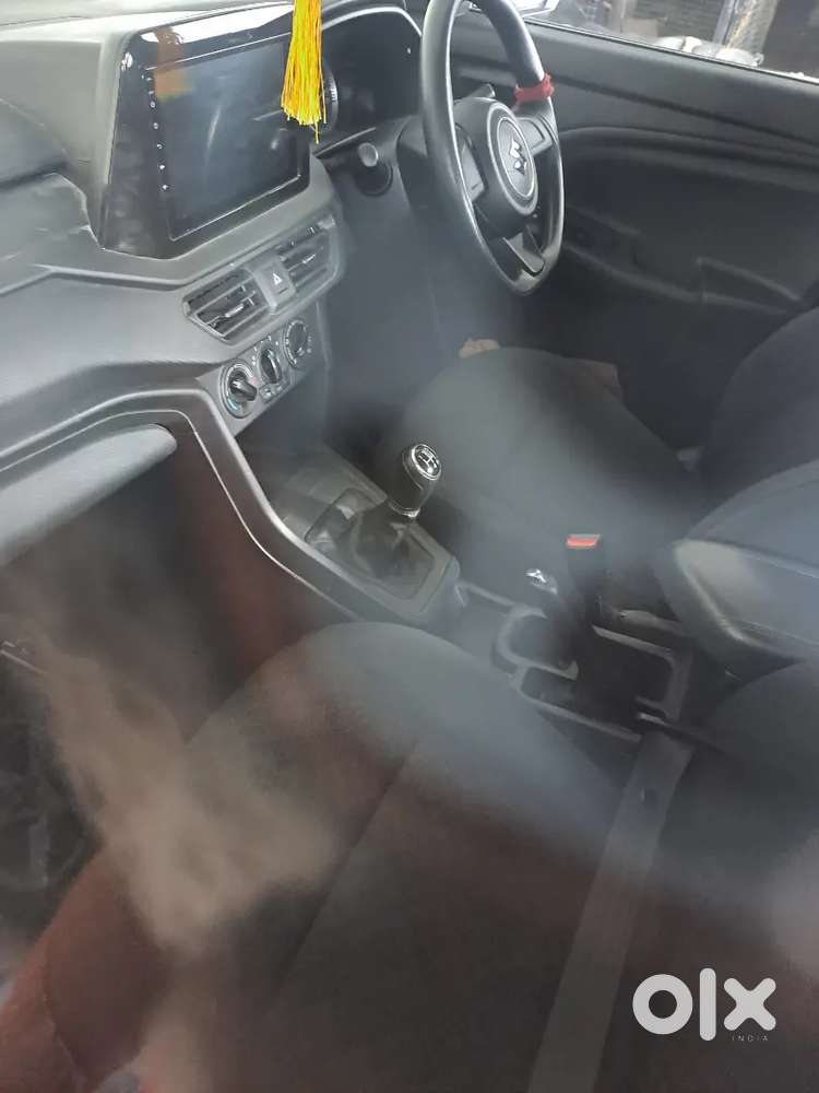 Maruti Brezza Lxi 2024