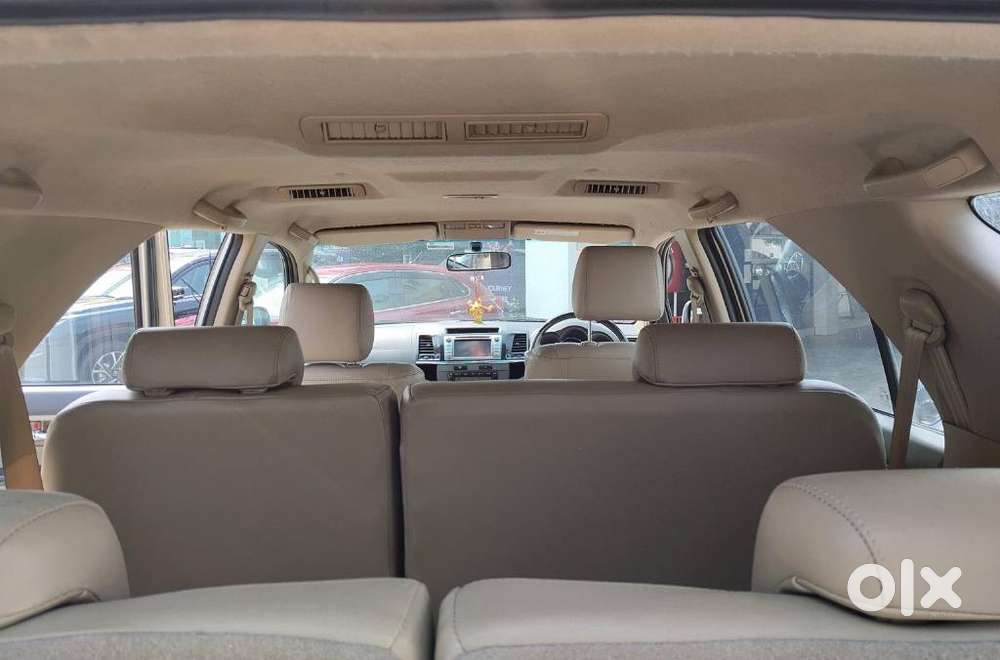 Toyota Fortuner 3.0 4x2 Mt, 2012, Diesel
