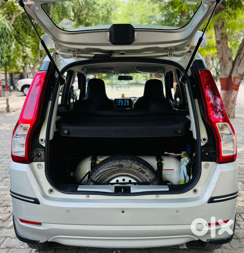 Maruti Suzuki Wagon R Lxi 1.0, 2022, Cng & Hybrids