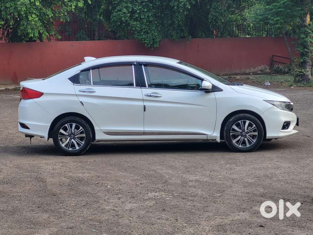 Honda City I-vtec V, 2018, Petrol