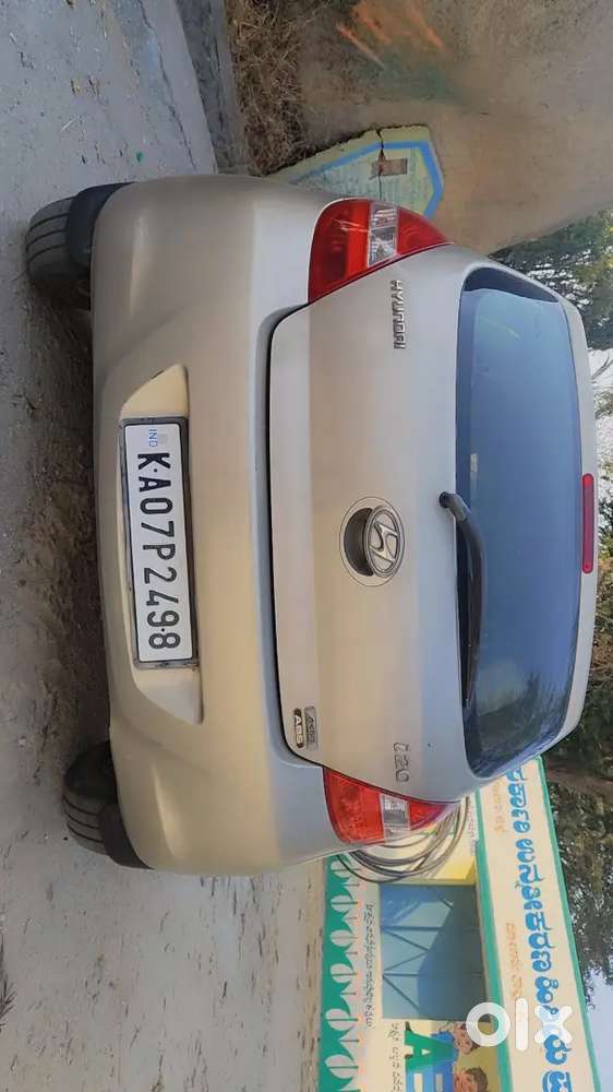Hyundai I20 Asta Petrol 2010 – Top End – Well Maintained