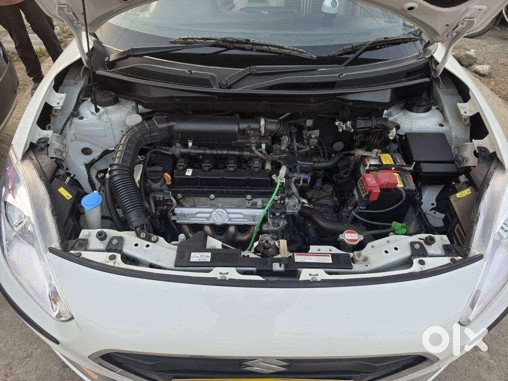 Maruti Suzuki Dzire 1.2 Vxi, 2023, Petrol