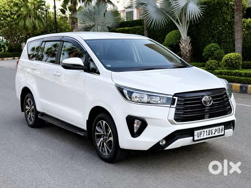 Toyota Innova Crysta [2020-ongoing] 2.4 Gx At 8 Str, 2022, Diesel