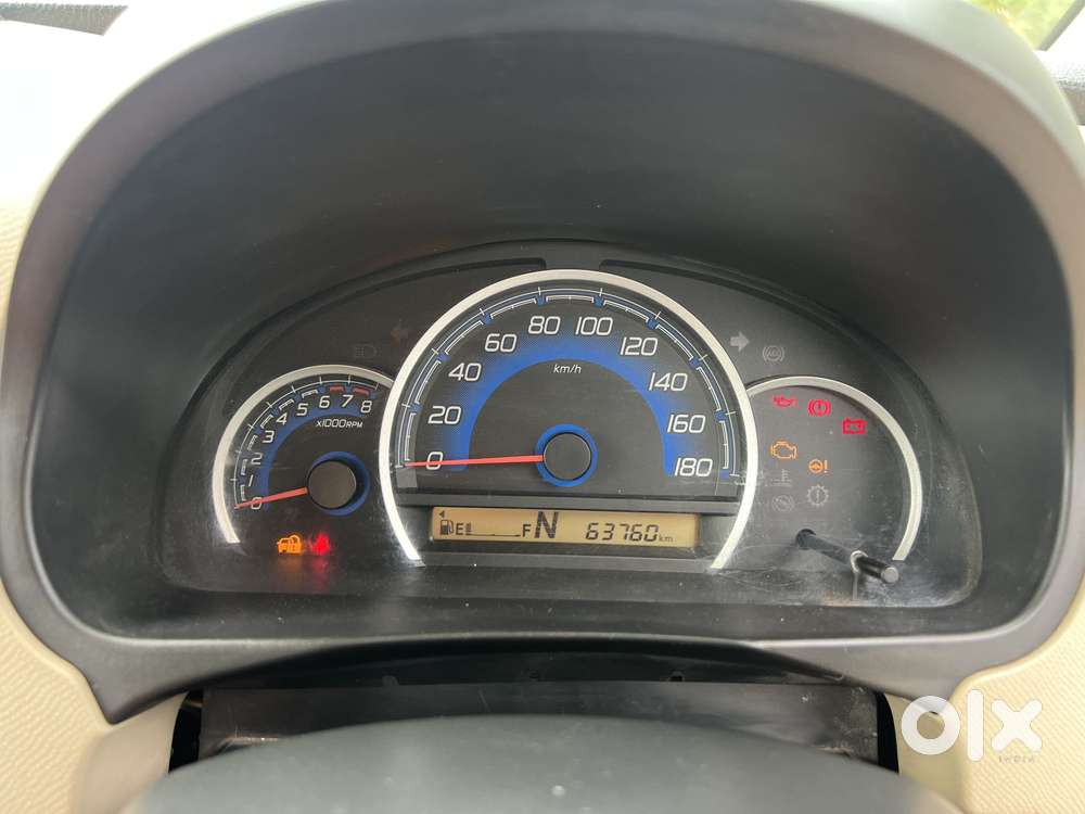 Maruti Suzuki Wagon R 1.0 Vxi Amt, 2017, Petrol