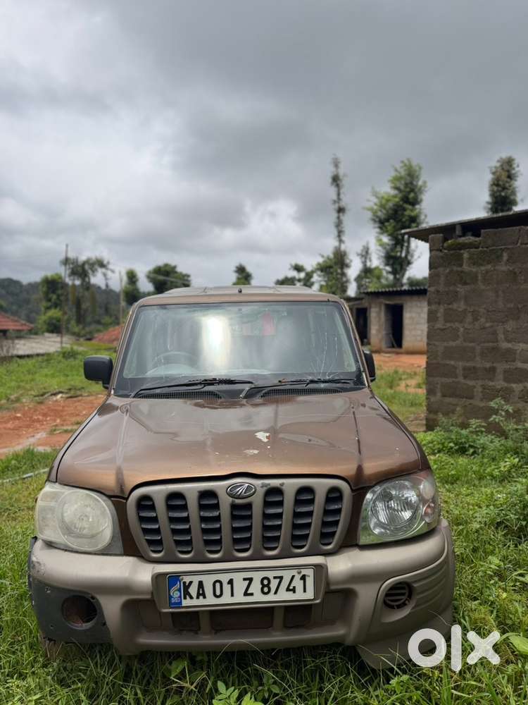 Mahindra Scorpio Classic Diesel 2004