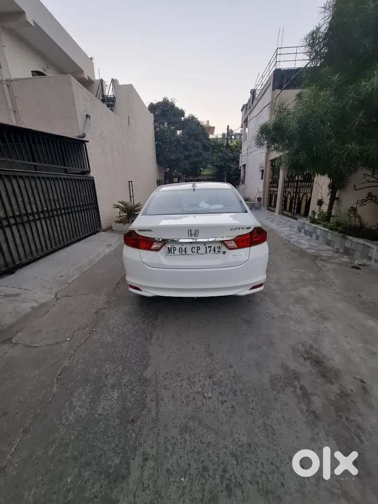 Honda City Petrol 2015 Model Excellent Condition Only 29000 Km Driven