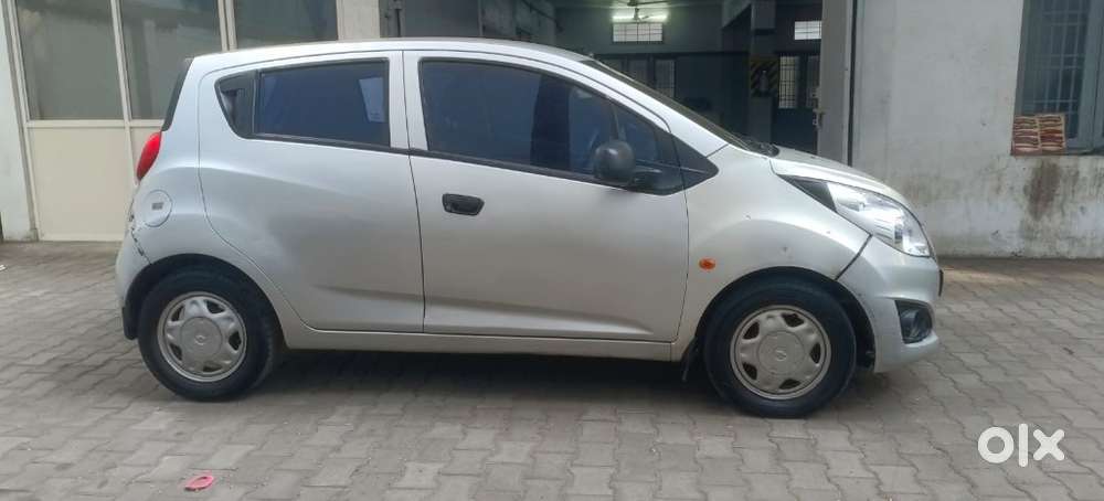 Chevrolet Beat, 2016, Petrol